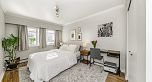 305 2430V Point Grey Road