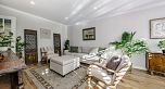 305 2430V Point Grey Road