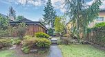 1736 W 37th Avenue