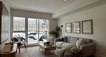 210 2235 E Broadway