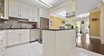 312 5723 Collingwood Street