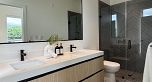 601 2235 E Broadway