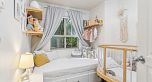 11 2375 W Broadway