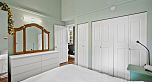 310 1549 Kitchener Street