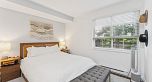 11 2375 W Broadway