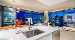 2305 108 W Cordova Street