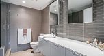 2305 108 W Cordova Street