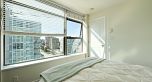 1106 1068 W Broadway