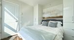 1106 1068 W Broadway