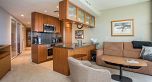605 628 Kinghorne Mews