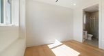 2 2658 Dundas Street
