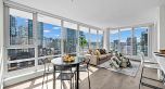 1606 1009 Harwood Street
