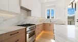 2 2658 Dundas Street