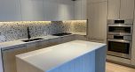 517 471 E Broadway