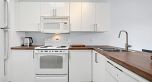PH11 418 E Broadway