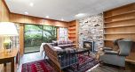 4262 Yuculta Crescent