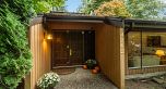 4262 Yuculta Crescent