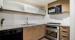 1207 33 Smithe Street