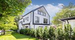 3075 Courtenay Street
