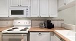 PH2 5788 Vine Street