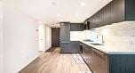 1402 8189 Cambie Street