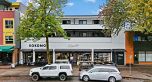 208 3456 Commercial Street