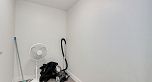 327 1588 E Hastings Street