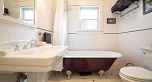 2659 Oxford Street
