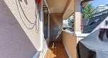 5 890 Broughton Street