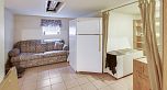 96 W 40th Avenue