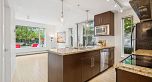 239 188 Keefer Place