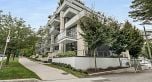 528 W 30th Avenue