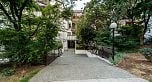 402 2222 Prince Edward Street
