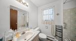 271 E 38th Avenue
