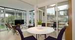 305 638 Beach Crescent