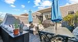 325 638 W 7th Avenue