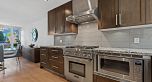 325 638 W 7th Avenue