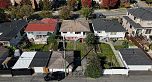 2716 E 49th Avenue