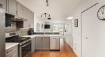 317 678 W 7th Avenue