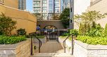 1605 789 Drake Street