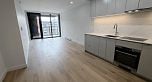707 239 Keefer Street