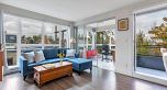 329 1588 E Hastings Street