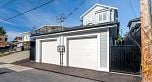 1 366 E 64th Avenue