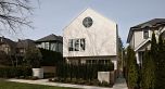 2 3449 W 22nd Avenue