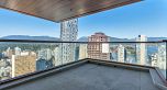 2402 1482 Robson Street