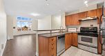 417 7089 Mont Royal Square