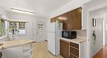 2880 Oxford Street