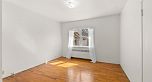 2880 Oxford Street