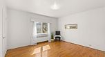 2880 Oxford Street