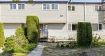 45 3425 E 49th Avenue